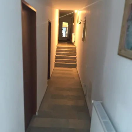 Casa Ryana Self Check-in Motel